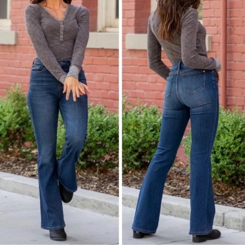 Judy Blue Mid Wash High Rise Flare Jeans